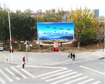 龙陵户外大屏广告投放要点。